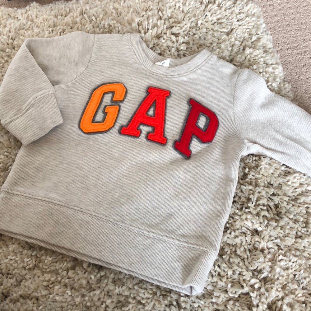 Boys Gap sweatshirt